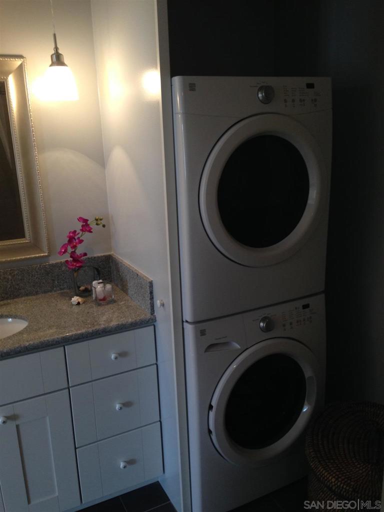 La Jolla - Residential Lease