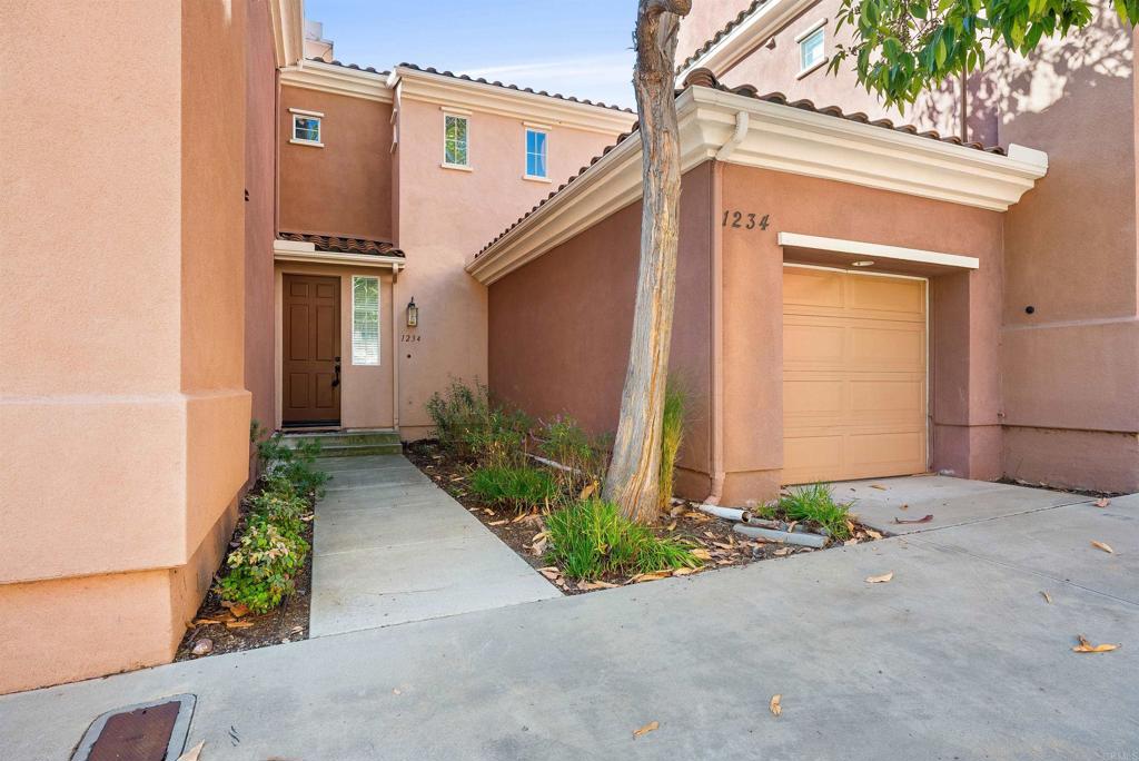 1234 Highbluff Avenue