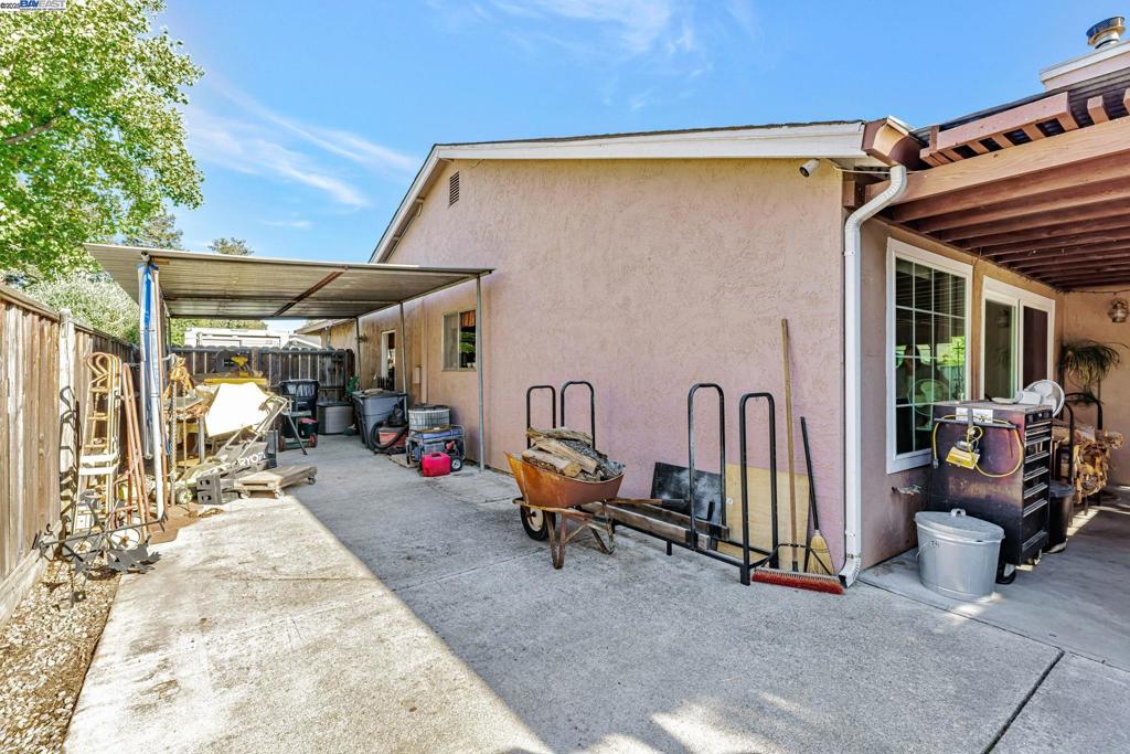 RANCHO ARROYO - Residential
