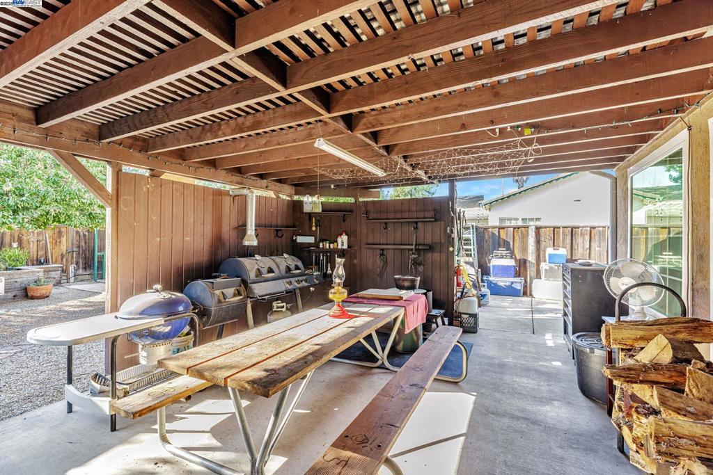 RANCHO ARROYO - Residential
