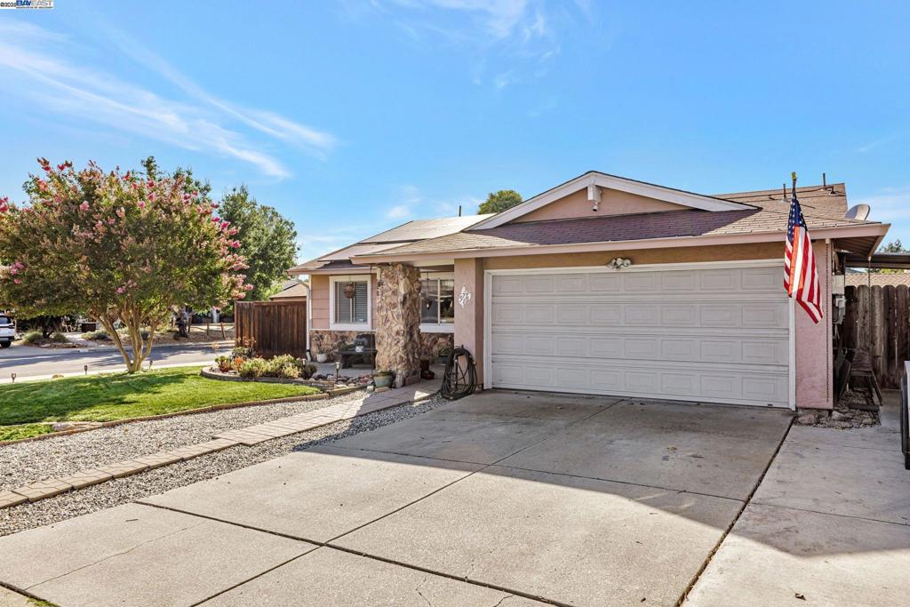 RANCHO ARROYO - Residential
