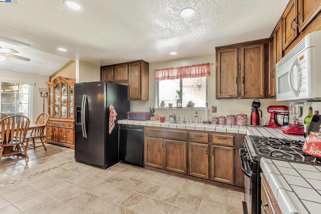 RANCHO ARROYO - Residential