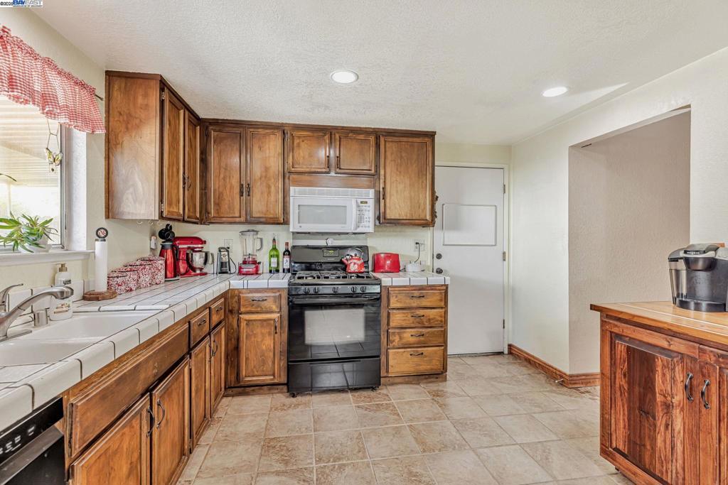 RANCHO ARROYO - Residential