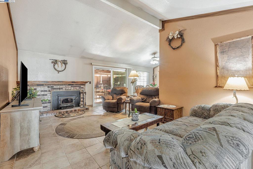 RANCHO ARROYO - Residential