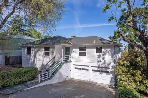 Photo of 184 42nd Avenue, San Mateo, CA 94403 (MLS # ML82040797)