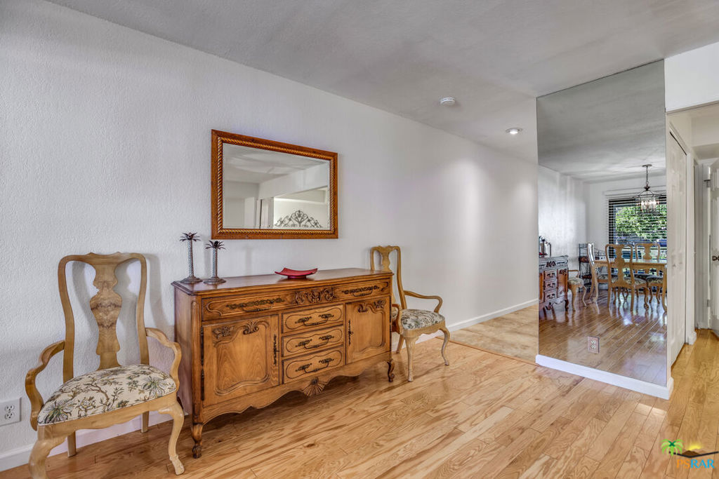 Palm Canyon Villas - Residential