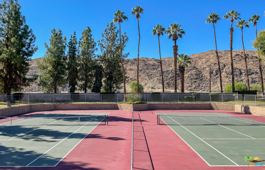 Palm Canyon Villas - Residential