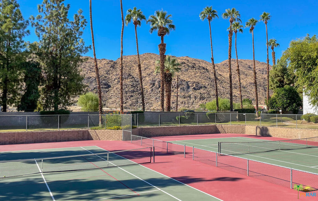 Palm Canyon Villas - Residential