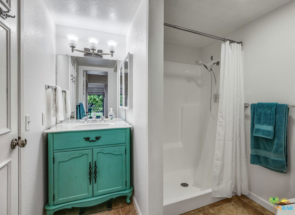 Palm Canyon Villas - Residential