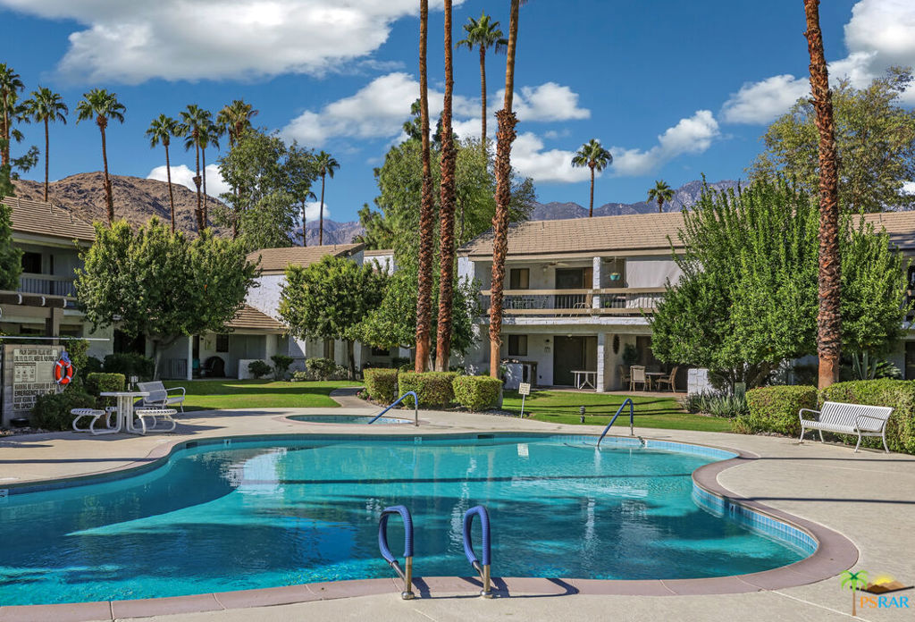 Palm Canyon Villas - Residential