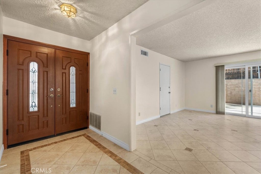 2883 Overland Court