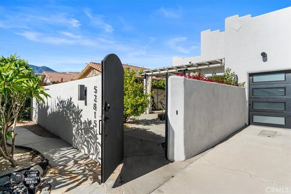52815 Avenida Alvarado