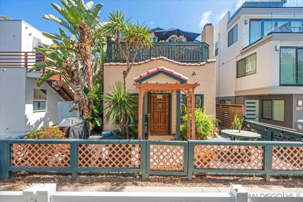 751 Yarmouth Court
