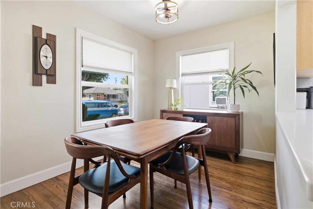 5528 Briercrest