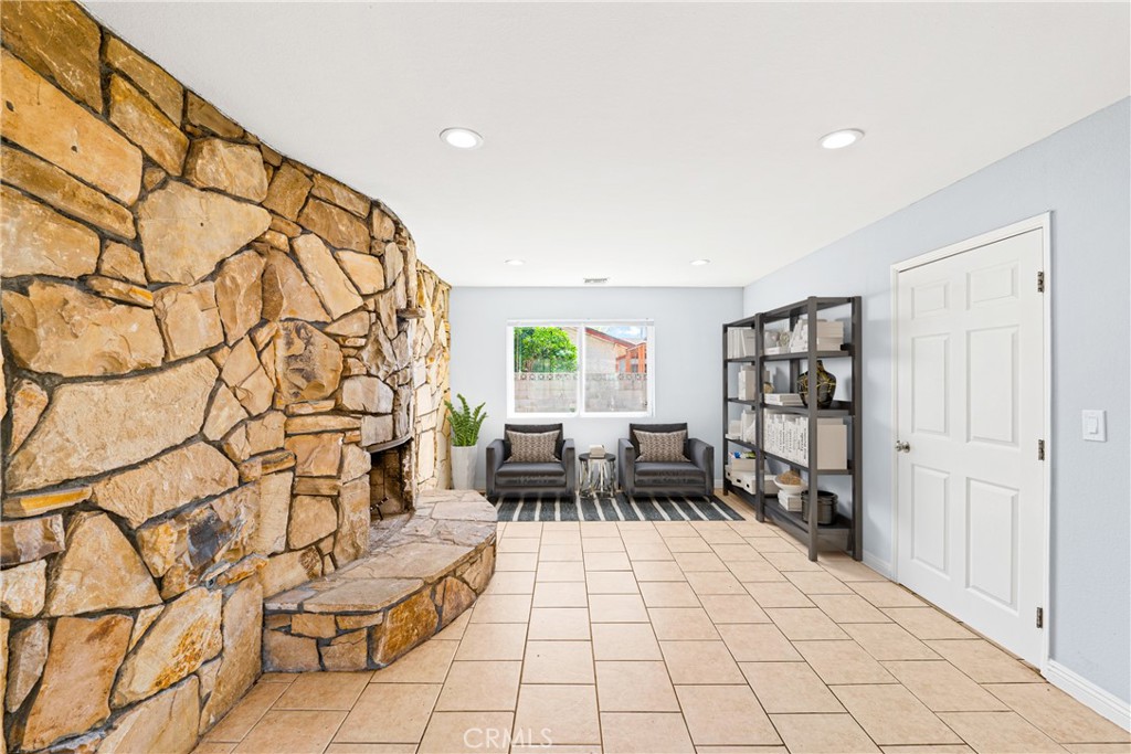 11244 Broadmead Street