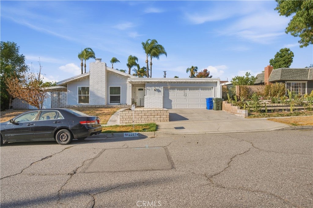 22574 Kentfield