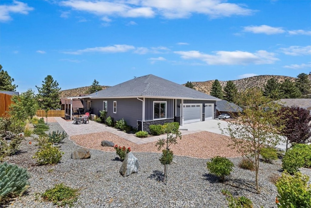 5478 Pacific Crest Drive