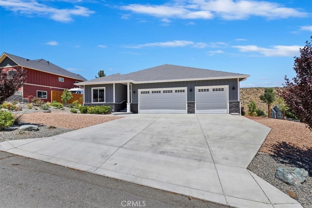 5478 Pacific Crest Drive