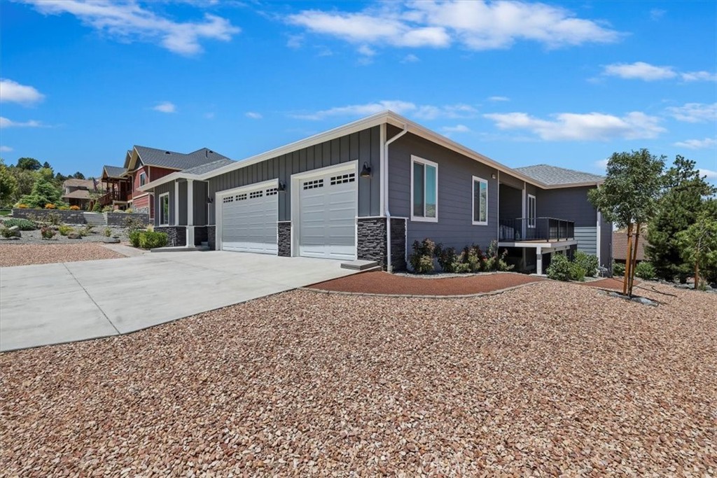5478 Pacific Crest Drive