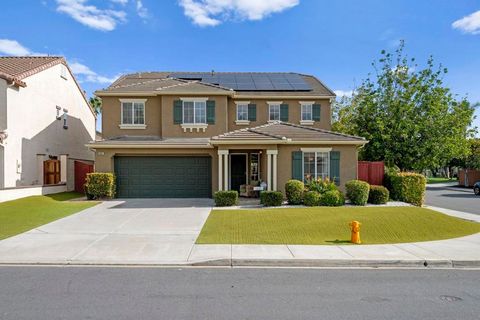 Photo of 984 Manteca Dr. Dr, Oceanside, CA 92057 (MLS # 250045182SD)