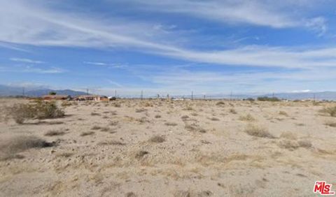 Photo of 2483 Shore King Avenue, Thermal, CA 92274 (MLS # 26846187)