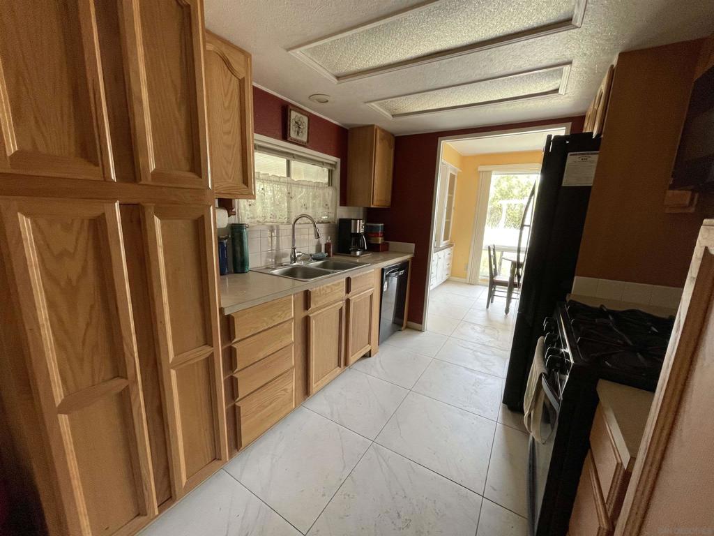 1010 Palm Canyon DR 128