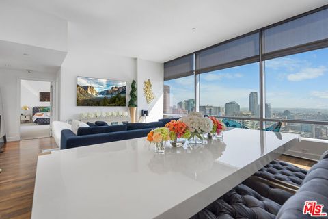 Photo of 900 W Olympic Boulevard #31i, Los Angeles, CA 90015 (MLS # 26828353)