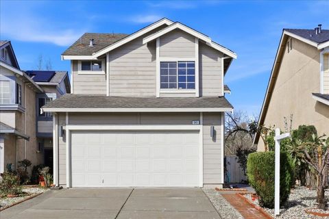 Photo of 542 542 White Fir Dr Dr, San Leandro, CA 94577 (MLS # 41124487)