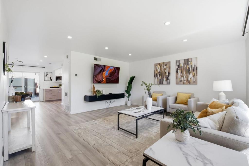 2505 Olivegate Lane