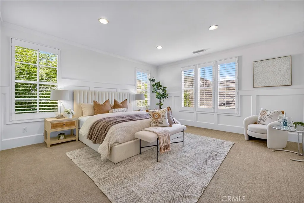 Calabasas, California 91302, United States, 5 Bedrooms Bedrooms, ,4 BathroomsBathrooms,Residential,Active,222385