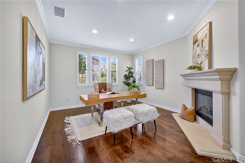 Photo of 4622 Cielo Circle, Calabasas, CA 91302 (MLS # SR25231544)