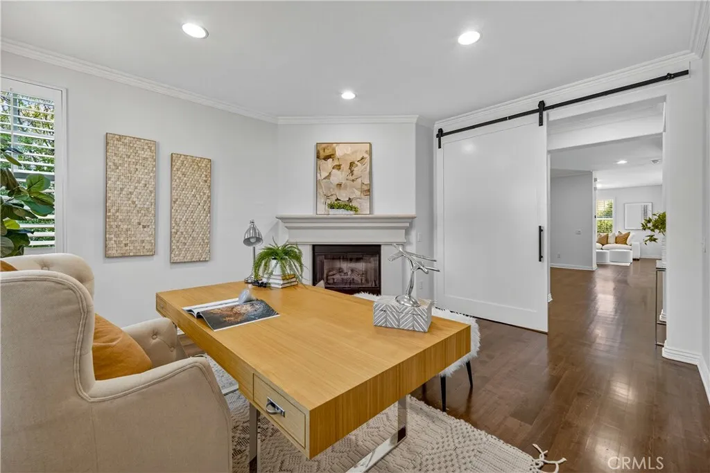 Calabasas, California 91302, United States, 5 Bedrooms Bedrooms, ,4 BathroomsBathrooms,Residential,Active,222385