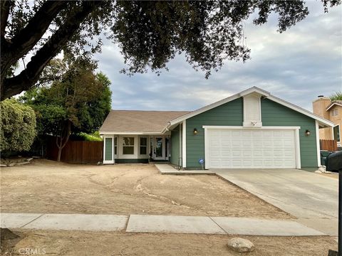 Photo of 1364 E Pennsylvania Ave, Redlands, CA 92374 (MLS # IG25238101)