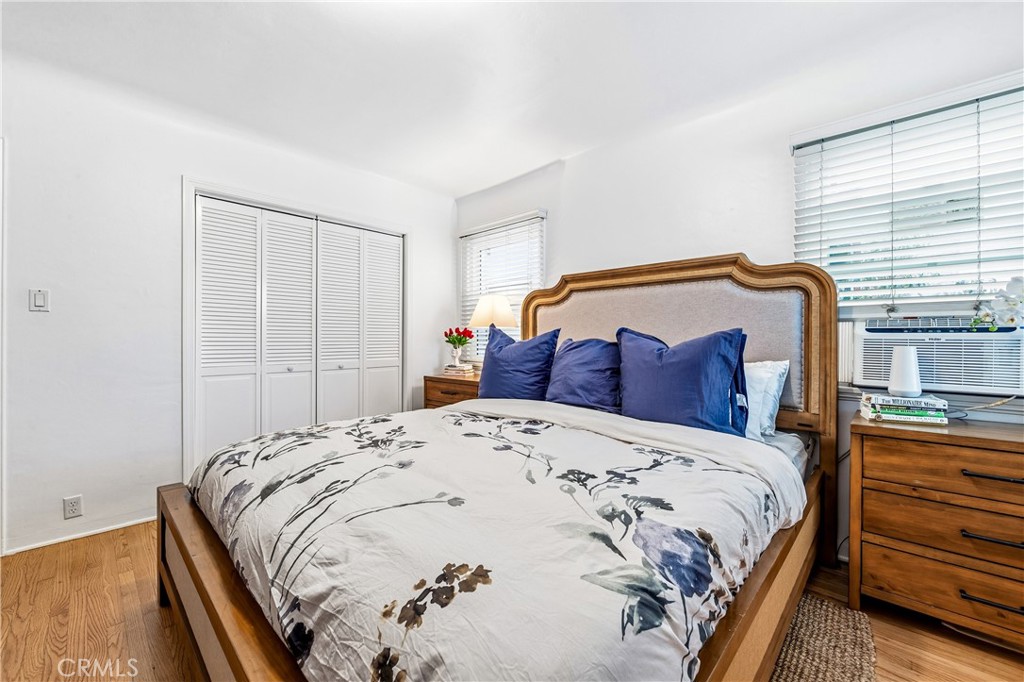 Belmont Shore (BSD) - Residential Income