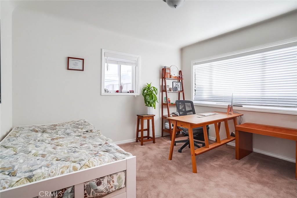 Belmont Shore (BSD) - Residential Income