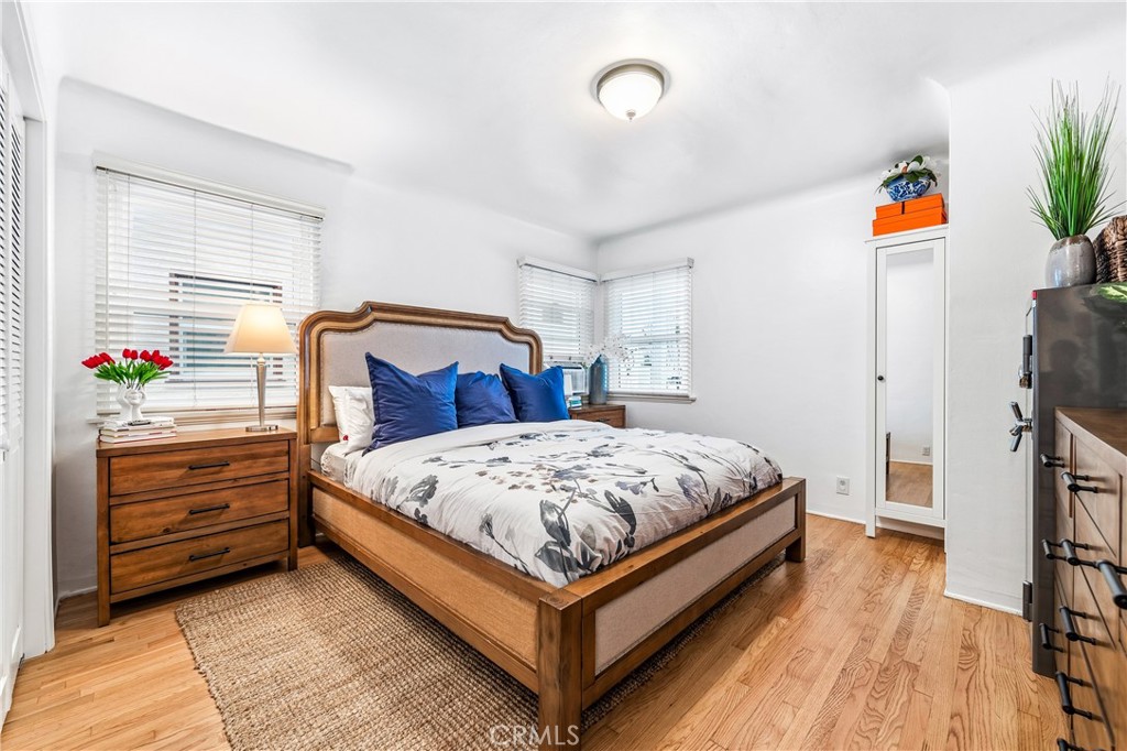 Belmont Shore (BSD) - Residential Income