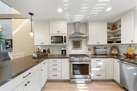 Photo of 111 Juan Circle, Palm Desert, CA 92260 (MLS # 219134083DA) Photo of 111 Juan Circle, Palm Desert, CA 92260 (MLS # 219134083DA)