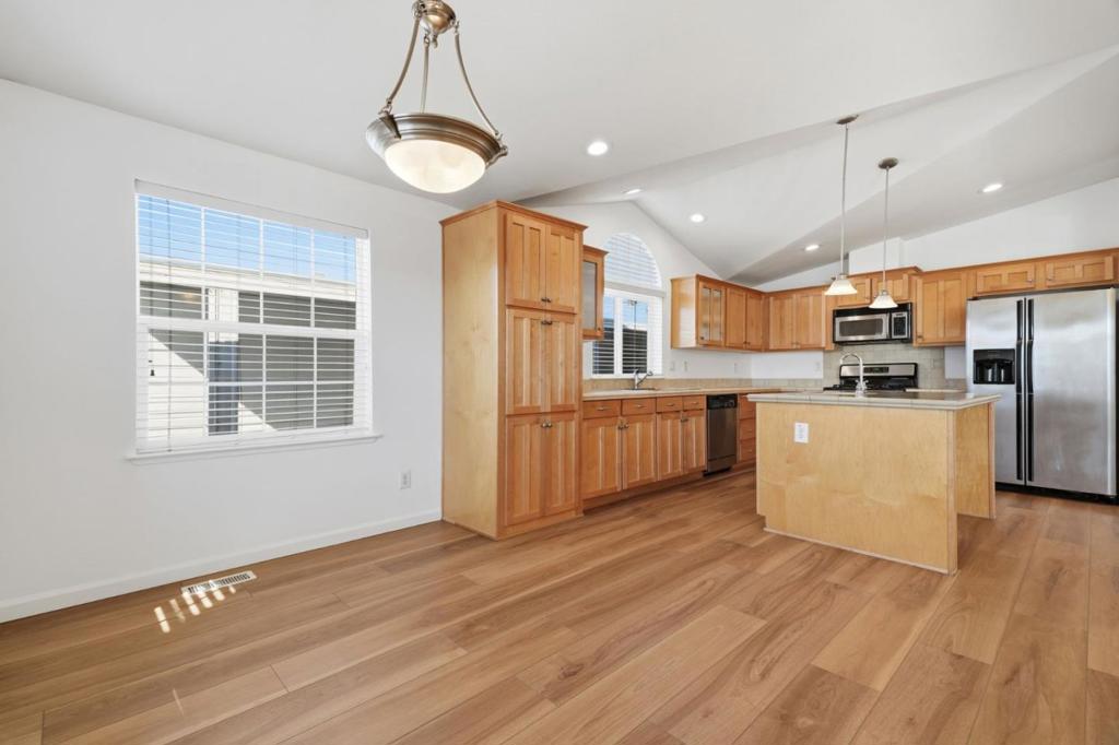 1085 Tasman Drive 234