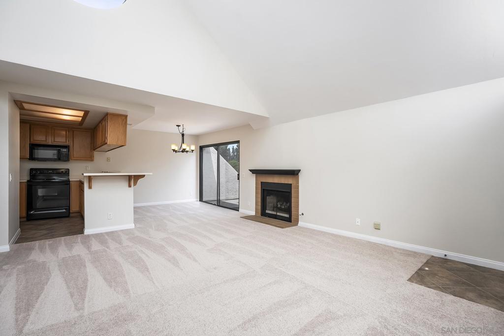 11875 Caminito Ronaldo 205