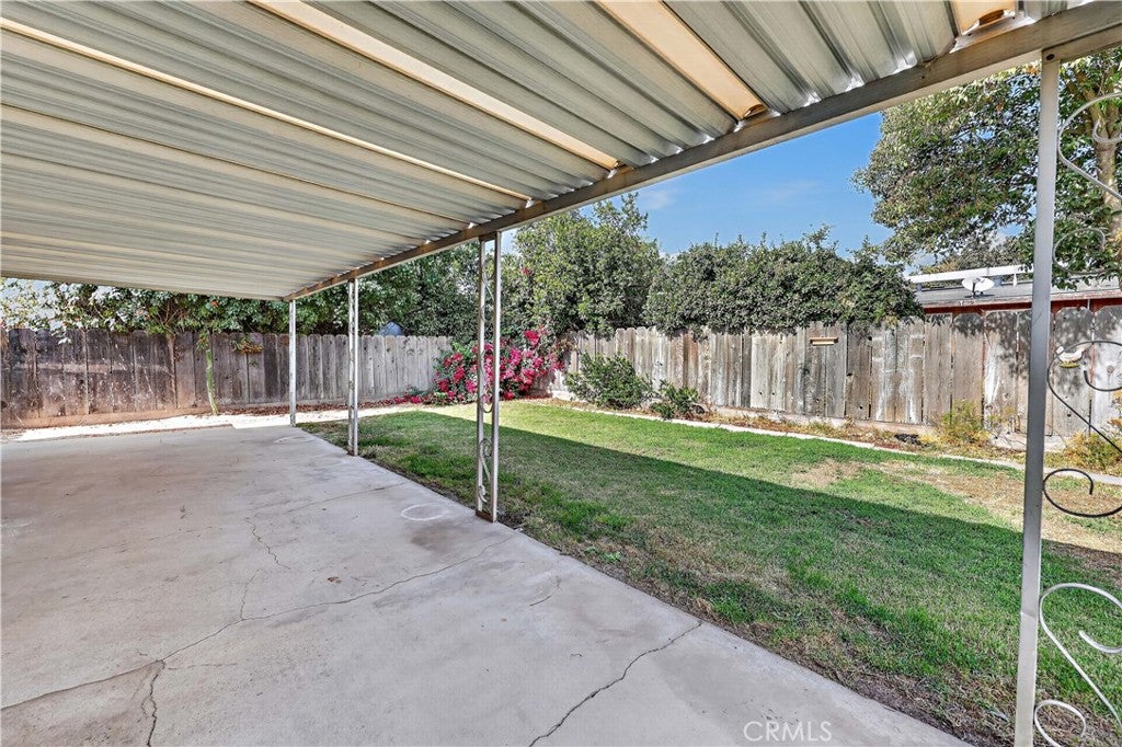 1523 Tamarack Avenue