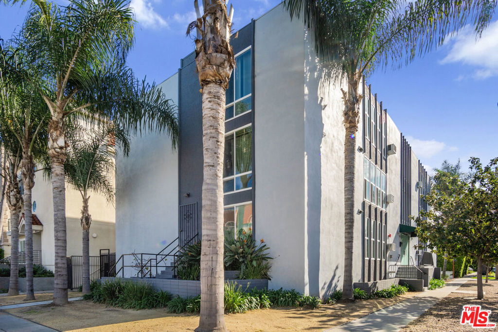 1010 S Bedford Street