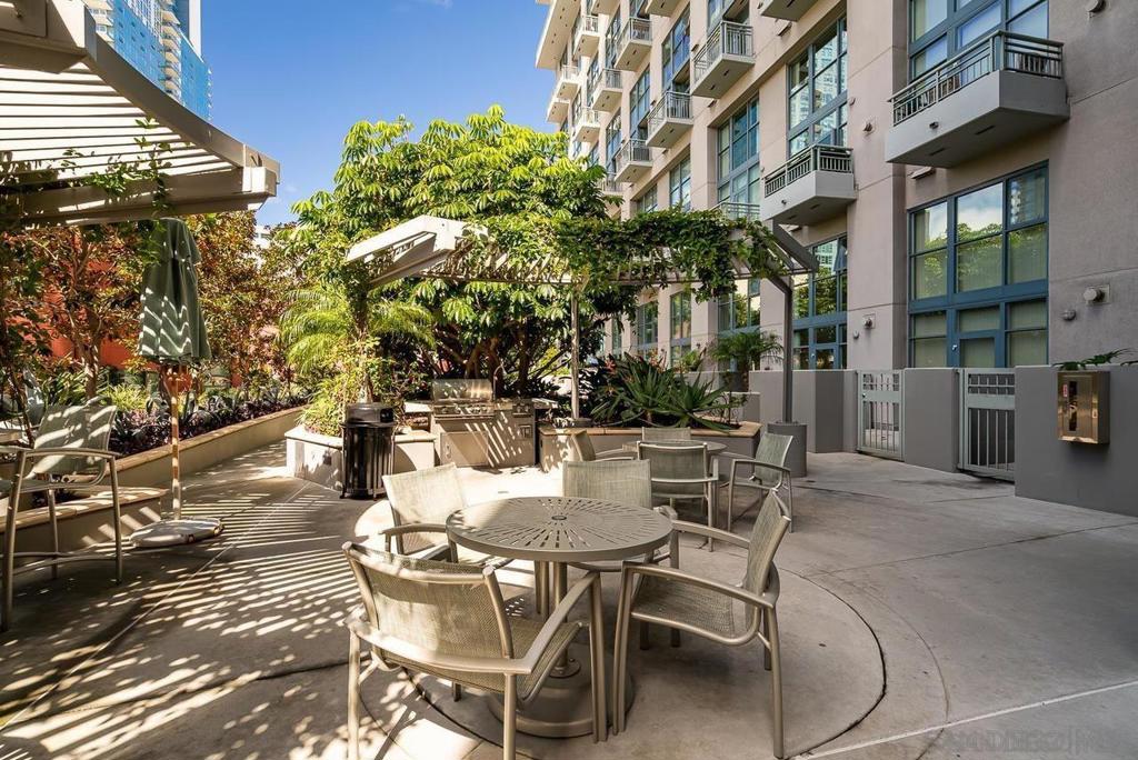 1240 India St 1106