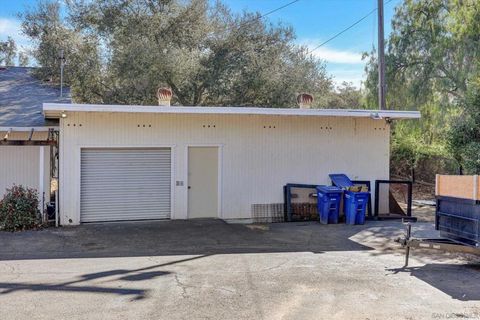 28560 lilac rd Valley Center CA 92082