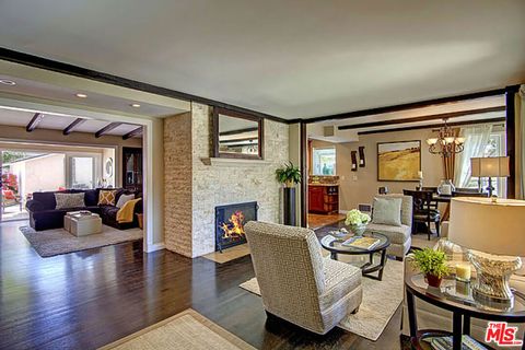 6322 W 78TH Place Westchester CA 90045