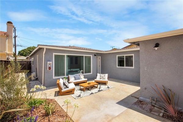 18508 KINGSDALE AVE, REDONDO BEACH, CA 90278 - Image 59e5d22b7c3a3e4c4b6edee8a146914d/2618919069