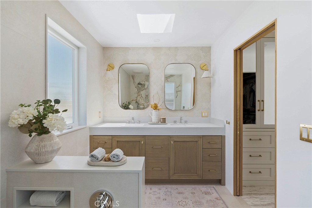 Downtown Area (DOWN) - Residential