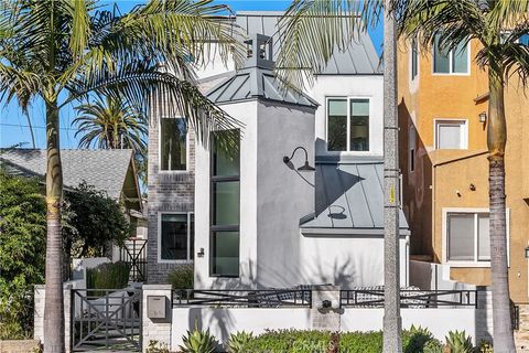 Photo of 509 8th Street, Huntington Beach, CA 92648 (MLS # OC25272355)