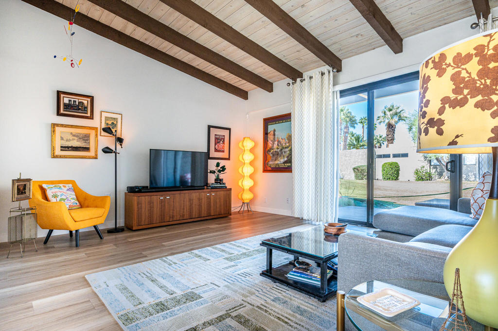 Sunrise Oasis - Residential