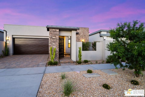 Photo of 4 Heliotrope Avenue #Lot 299, Rancho Mirage, CA 92270 (MLS # 26841819PS)