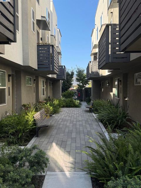 Photo of 3957 Wattling Street, Oakland, CA 94601 (MLS # 41112527) Photo of 3957 Wattling Street, Oakland, CA 94601 (MLS # 41112527)